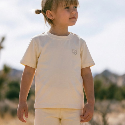 Kids biker set sunshine yellow — girl wearing Fox & Ocean in desert