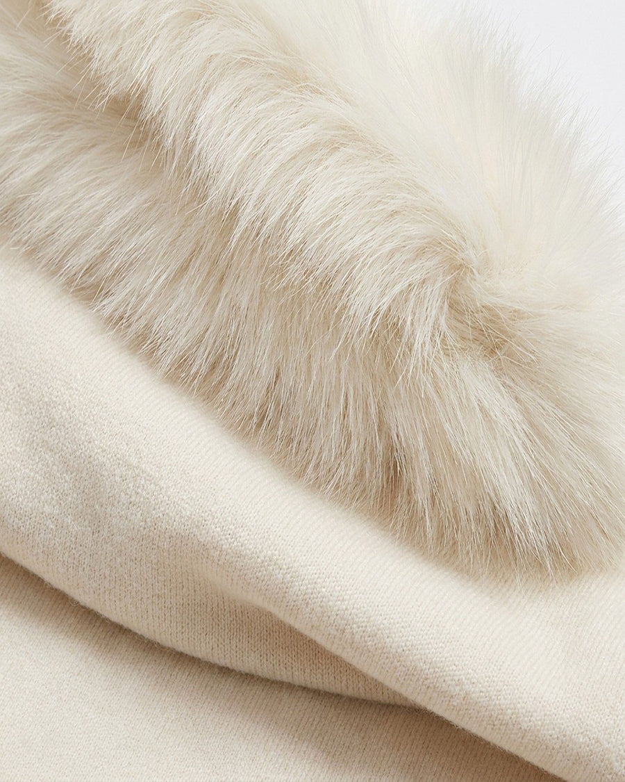 The Snow Day Set in Snowfall - close detail of the faux fur hood trim against the knit, Fox & Ocean kids knit tracksuit